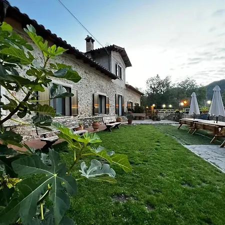 Spacious House In With Terrace And Bbq Casa de Férias *